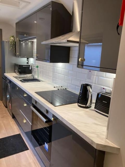 Stunning Coastal Retreat House in Carrickfergus