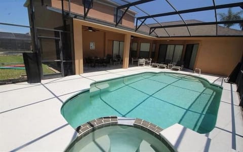 Hot Tub, Balcony/Terrace, Swimming pool