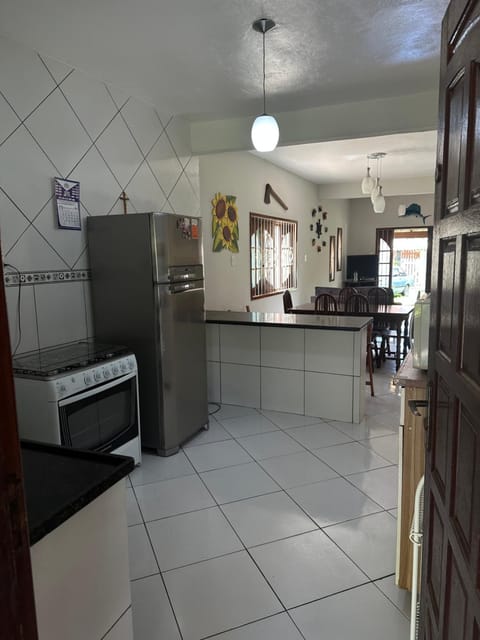 Kitchen or kitchenette, minibar, pet friendly, stove