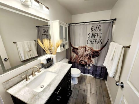 Grace Hideaway House in Columbia Falls