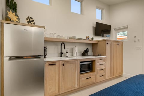 Downtown Kokopelli West #10 - Newly Remodeled Stylish Studio House in Moab