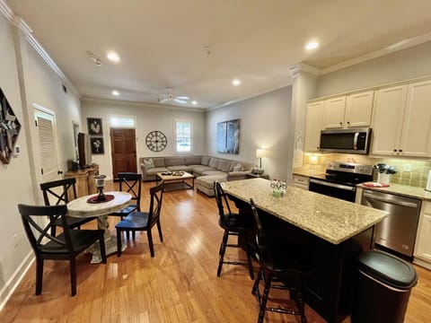 BamaNati House in Northport