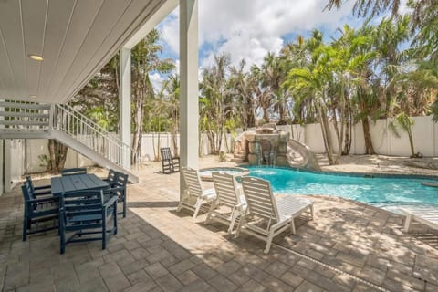 Sea Spray House in Siesta Beach