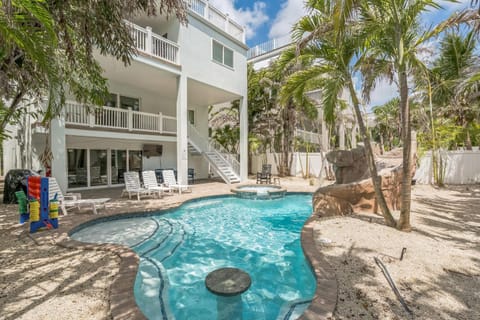 Sea Spray House in Siesta Beach