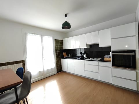 Les jardins Ducarouge 1 climatisé Apartment in Bourgogne-Franche-Comté