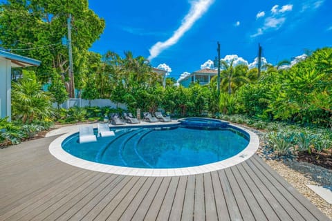 Bahama Mama House in Siesta Beach