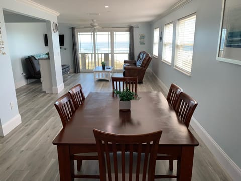 Sand Castle Apartments Apartment in Butler Beach