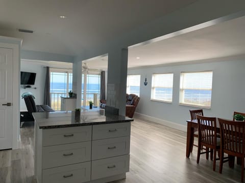 Sand Castle Apartments Apartment in Butler Beach