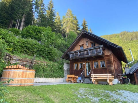 Property building, Day, Natural landscape, Mountain view