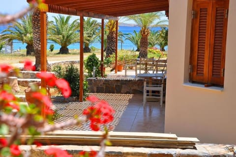 Day, Natural landscape, Garden, View (from property/room), Balcony/Terrace, Garden view, Sea view