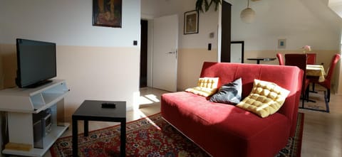 TV and multimedia, Living room