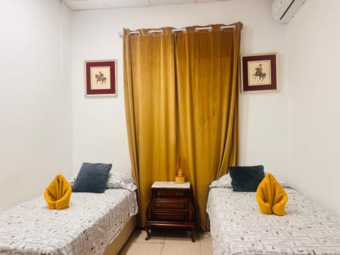 Art House Bed and Breakfast in Alicante