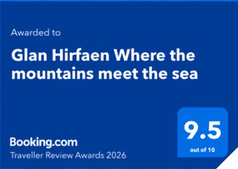 Glan Hirfaen Where the mountains meet the sea Chalet in Wales