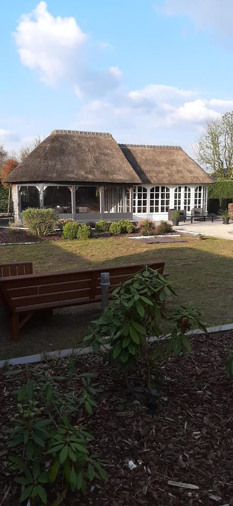 Property building, Spring