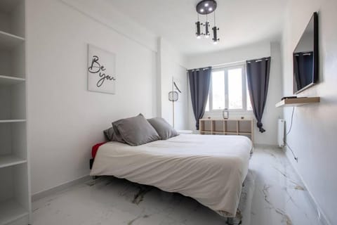 TV and multimedia, Bedroom