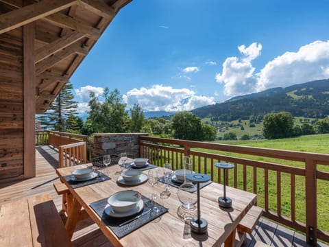 Chalet moderne avec piscine intérieure et hammam - FR-1-569-76 Chalet in Combloux