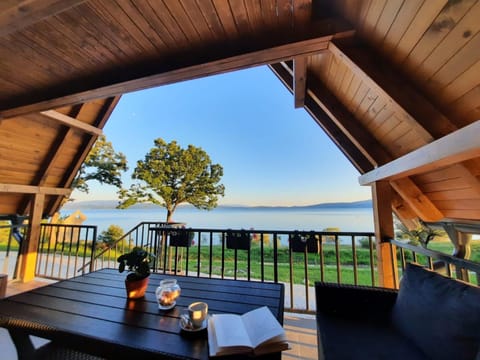 Lake House Beliz House in Split-Dalmatia County