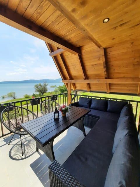 Lake House Beliz House in Split-Dalmatia County