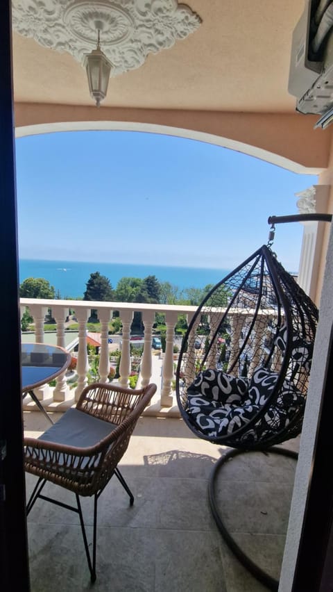 Luxury Penthouse Apartments at Valencia Gardens Apartment in Nessebar