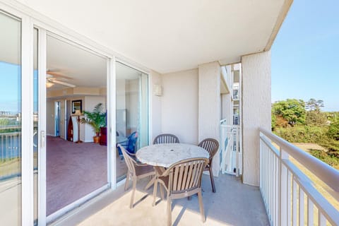 Yacht Club Villas 3-505 Apartment in North Myrtle Beach