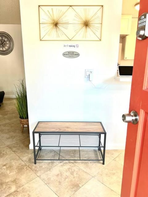 Cozy house near Disney, Knott’s & Beach!! House in Fullerton