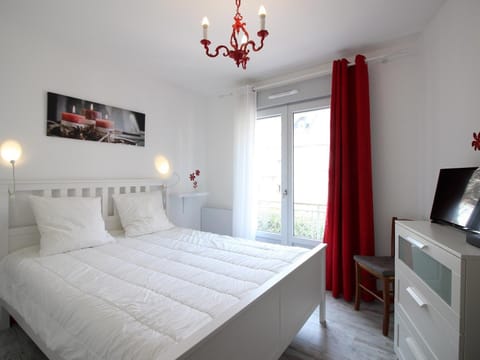 La Bourboule : Agréable T2 avec Terrasse, Balcon et Wifi - Proche Centre et Thermes - FR-1-608-245 Apartment in Auvergne-Rhône-Alpes