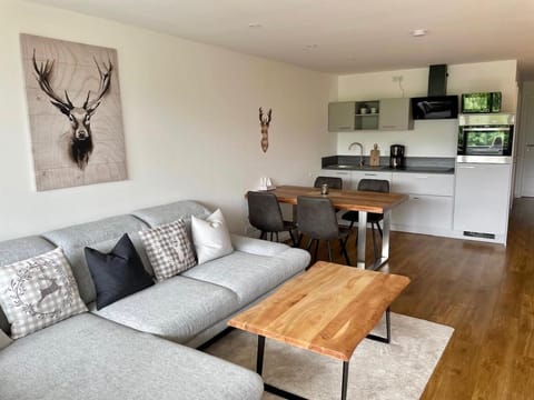 Apartment BERGseetraum - Bergblick, neu renoviert, gemütlich, familienfreundlich Apartment in Schliersee