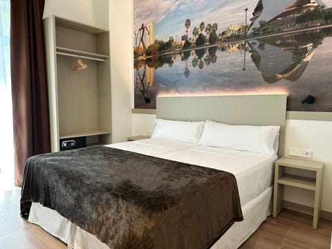 Hotel BESTPRICE Valencia Hotel in Valencia