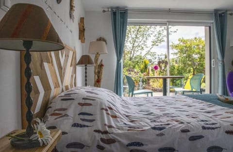 Bed, Balcony/Terrace, Bedroom