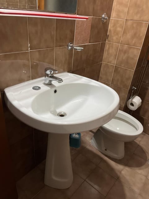 Ciamarra Guesthouse PET FRIENDLY dog and cat accepted Bed and Breakfast in Rome