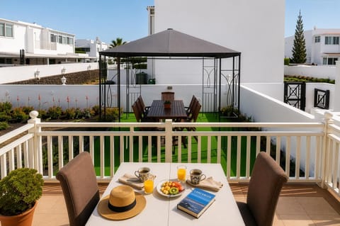 Property building, Patio, Day, View (from property/room), Balcony/Terrace, Balcony/Terrace