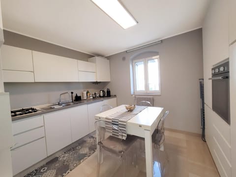 2 bedrooms Penthouse in the city center Apartment in Bari