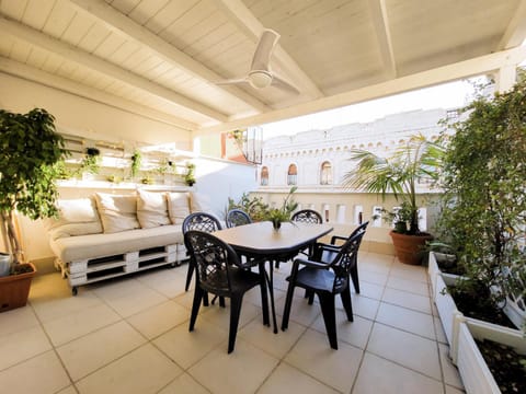 2 bedrooms Penthouse in the city center Apartment in Bari