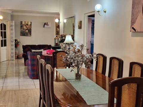 Shalom On The Bay Vacation rental in Cape Town