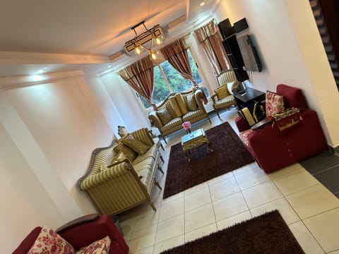 TV and multimedia, Seating area