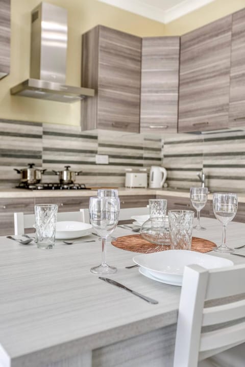 Seaview, Beautiful 3BR Apt 1 Apartment in Marsaskala