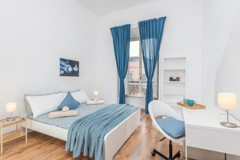 Bed, Bedroom