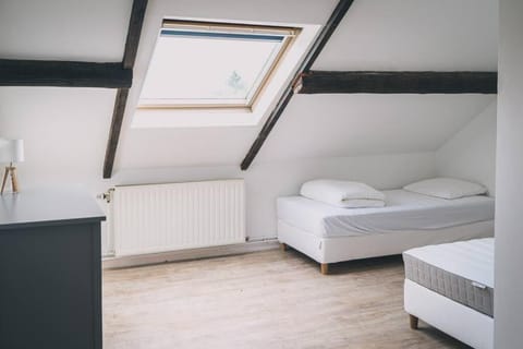 A l'entrée du verger - Charmante maison en pierres House in Dinant