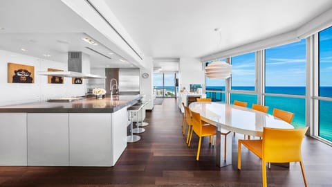Oceanfront Private Penthouse Condo at The Setai -3909 Apartment in South Beach Miami