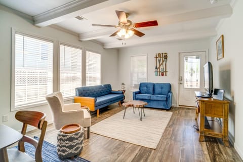 Charleston Home with Porch - 3 Mi to Folly Beach! House in James Island