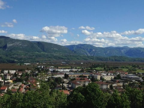 City view, Mountain view