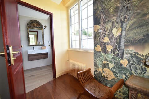 Manoir de Kerguestenen Bed and Breakfast in Finistere