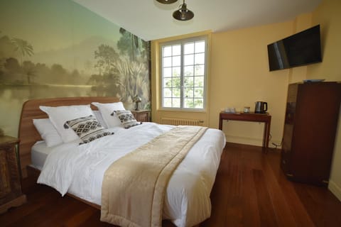 Manoir de Kerguestenen Bed and Breakfast in Finistere