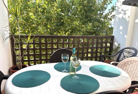 Day, View (from property/room), Balcony/Terrace, Dining area