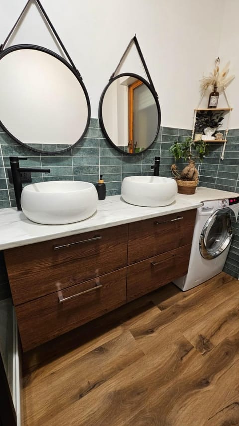 Camera privata La Mura Vacation rental in Bologna