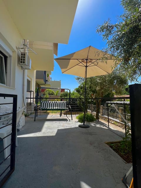 Kalamitsa apartment by the beach Apartment in Kavala