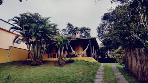 PENEDO COM 4 QUARTOS, PISCINA E SAUNA. 600M do CENTRO House in Resende