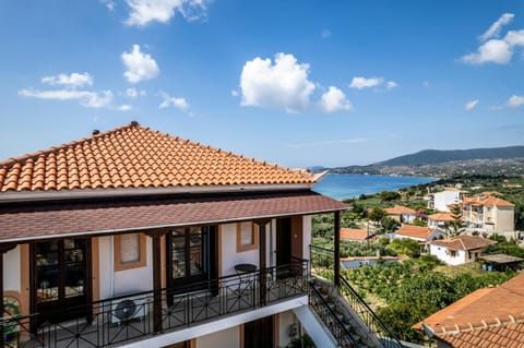 Property building, View (from property/room), Balcony/Terrace, Sea view