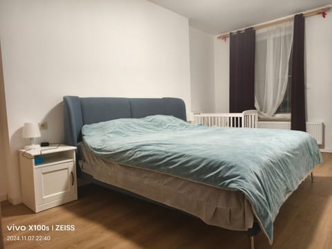 La Maison Heureuse Apartment in Charleroi