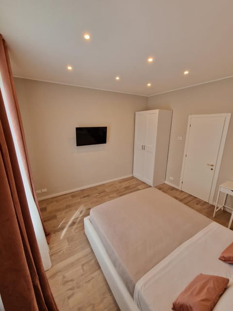 FLORA HOUSE Apartment in La Spezia